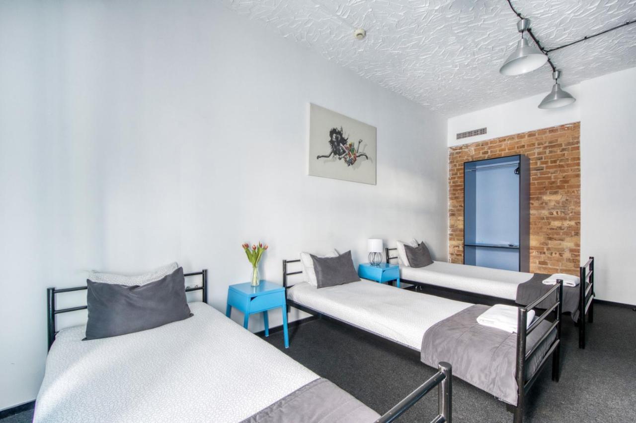 Mish Mash Nowogrodzka Hostel Varsó Kültér fotó