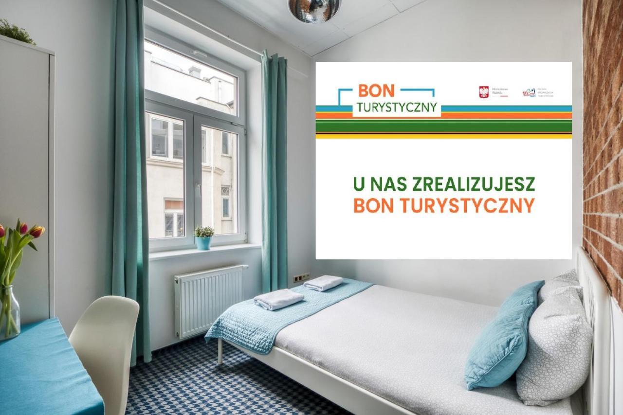 Mish Mash Nowogrodzka Hostel Varsó Kültér fotó