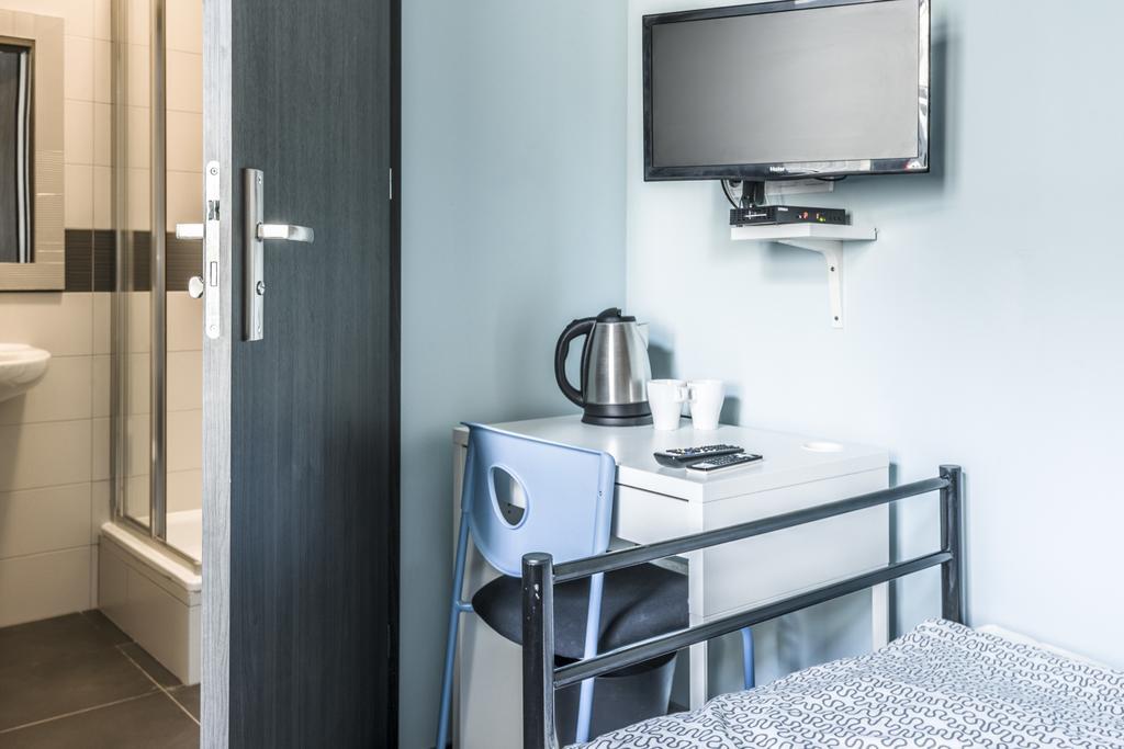 Mish Mash Nowogrodzka Hostel Varsó Kültér fotó