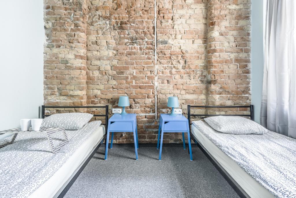 Mish Mash Nowogrodzka Hostel Varsó Szoba fotó