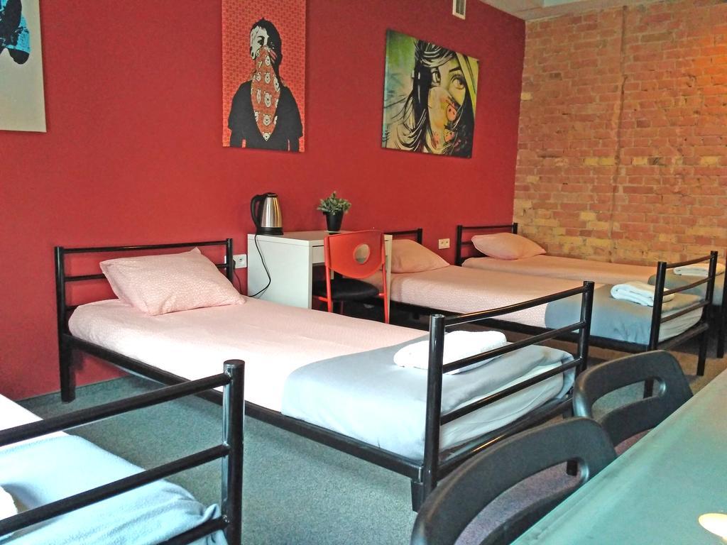 Mish Mash Nowogrodzka Hostel Varsó Kültér fotó